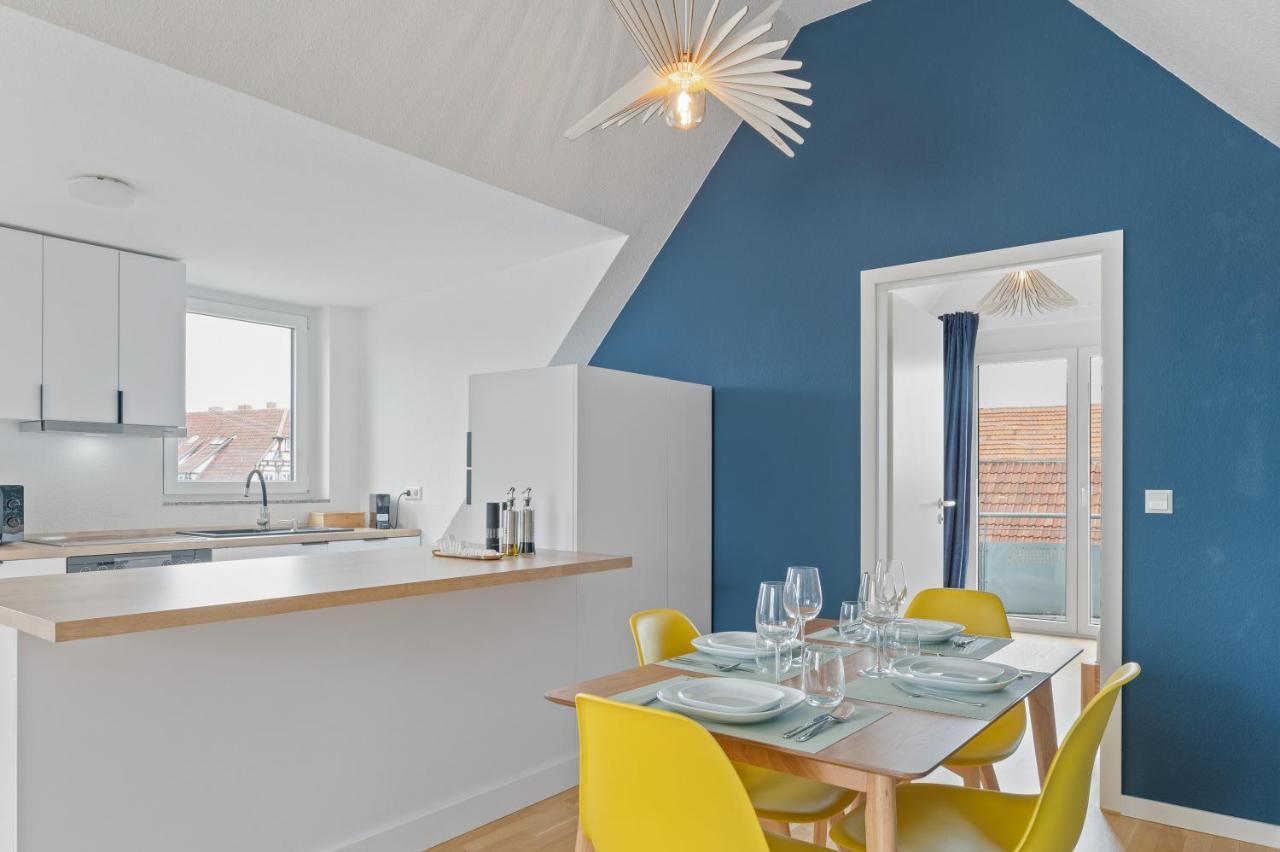 Design-Apartment - Kueche - Balkon - Tiefgarage 莱恩费尔登埃希特登 外观 照片