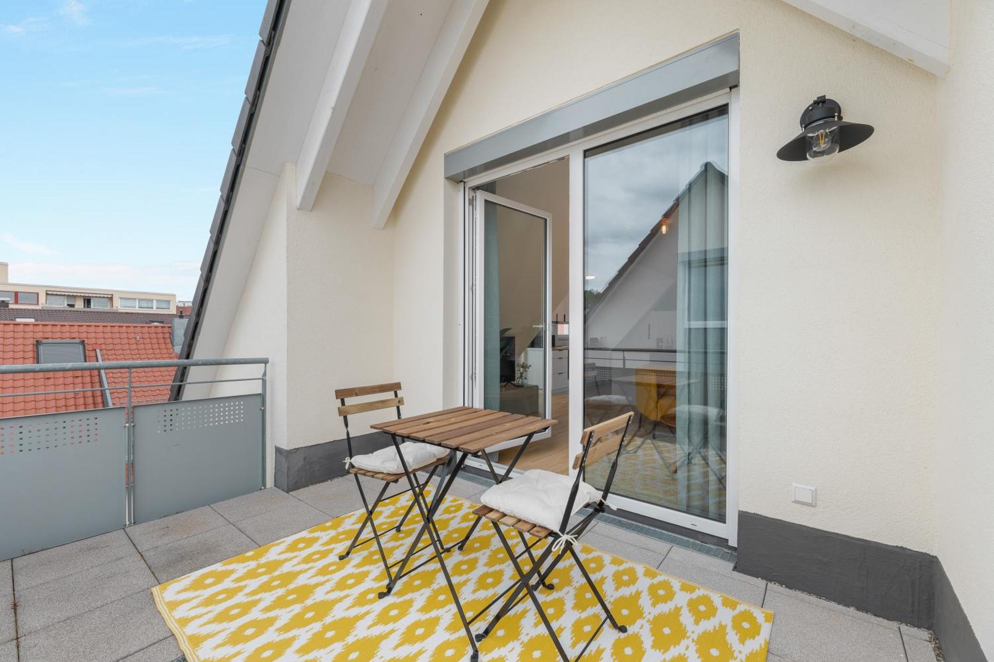 Design-Apartment - Kueche - Balkon - Tiefgarage 莱恩费尔登埃希特登 外观 照片